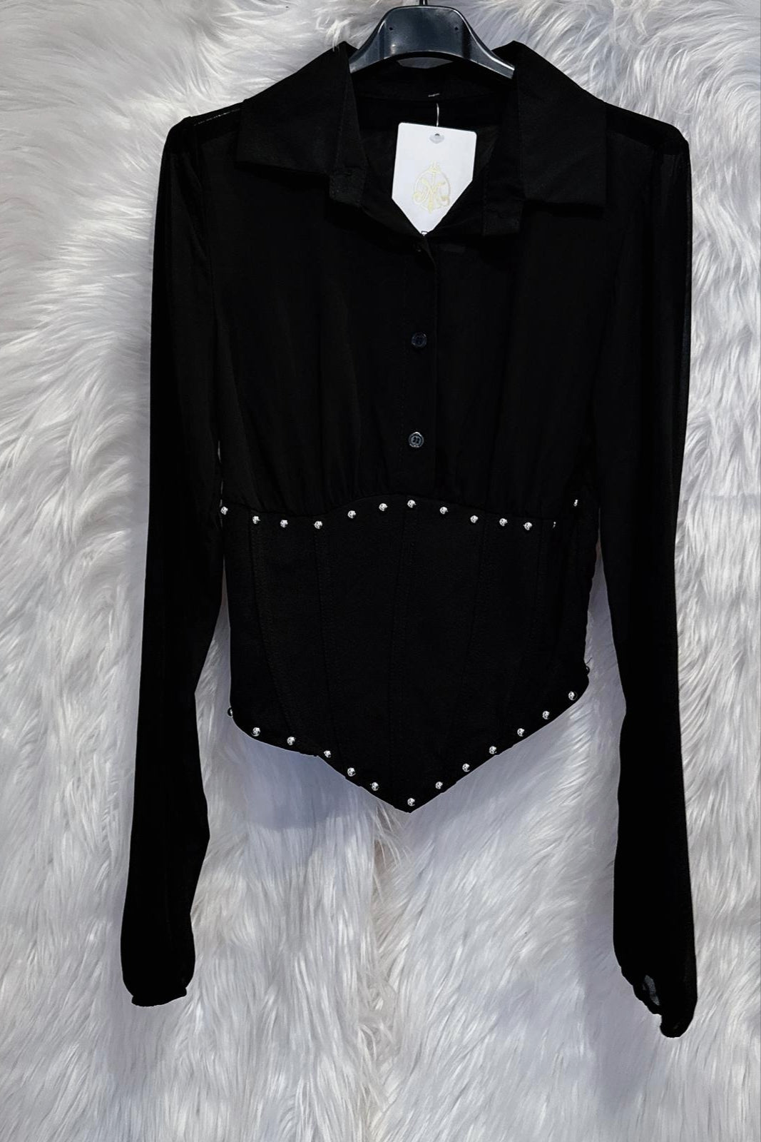 Camicia con borchie